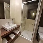 Hotell Brit Confort