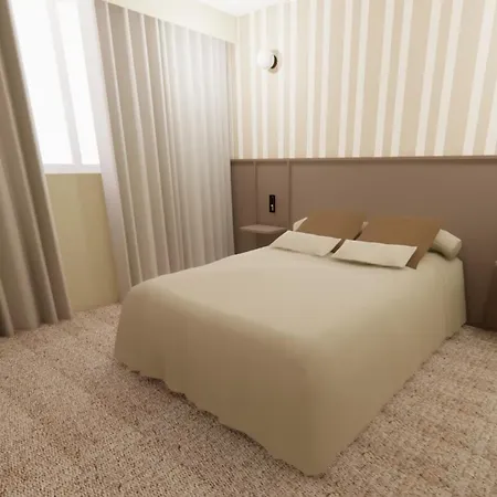 Hotel Brit Confort