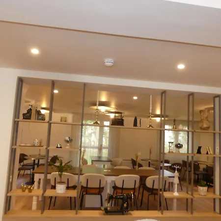 Brit Confort Hotel 3*