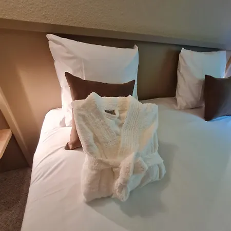 Brit Confort 3* Alençon