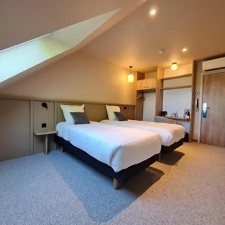 Brit Confort 3* 알랑송