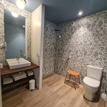 Hotell Brit Confort
